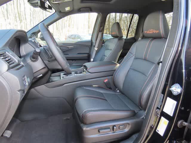new 2025 Honda Ridgeline car, priced at $47,080