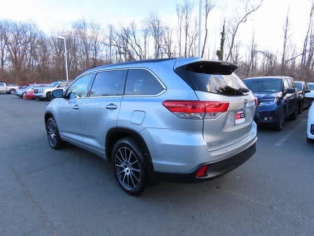 used 2018 Toyota Highlander car, priced at $21,999