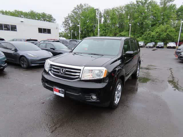 used 2014 Honda Pilot car, priced at $13,750
