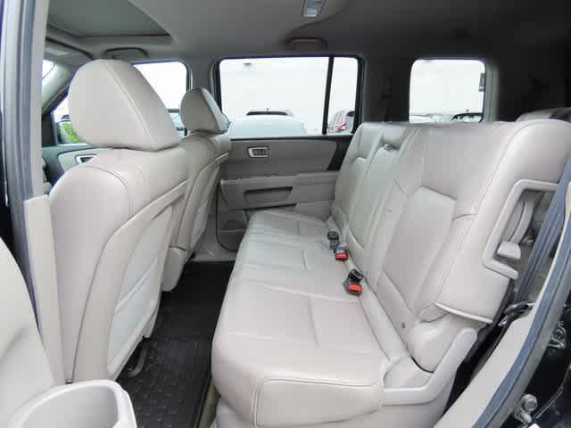used 2014 Honda Pilot car, priced at $13,750