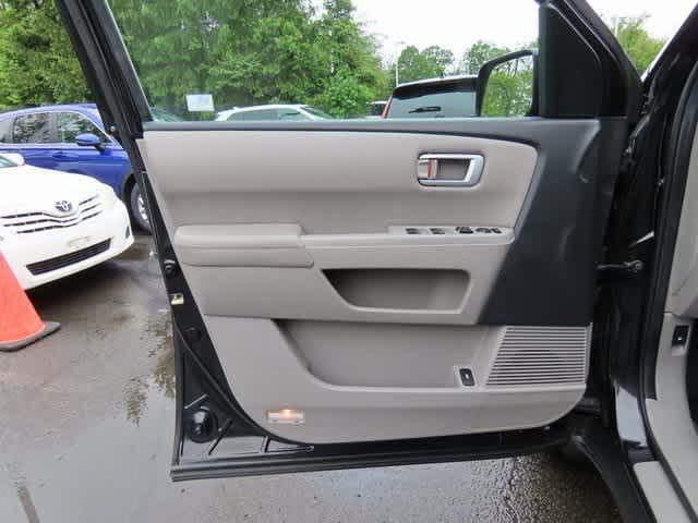 used 2014 Honda Pilot car, priced at $13,750