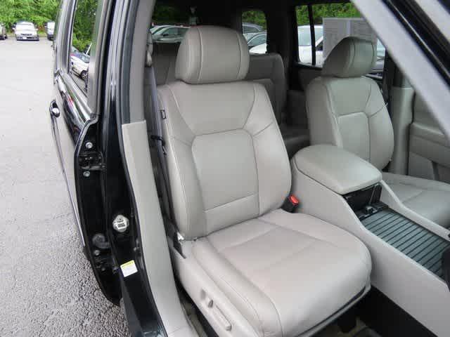 used 2014 Honda Pilot car, priced at $13,750