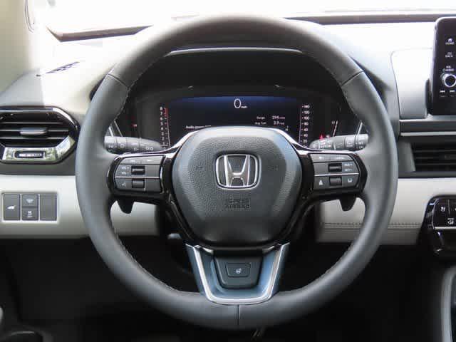 new 2025 Honda Pilot car, priced at $56,250