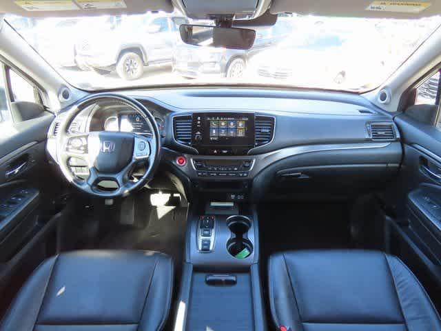 used 2022 Honda Pilot car, priced at $29,879