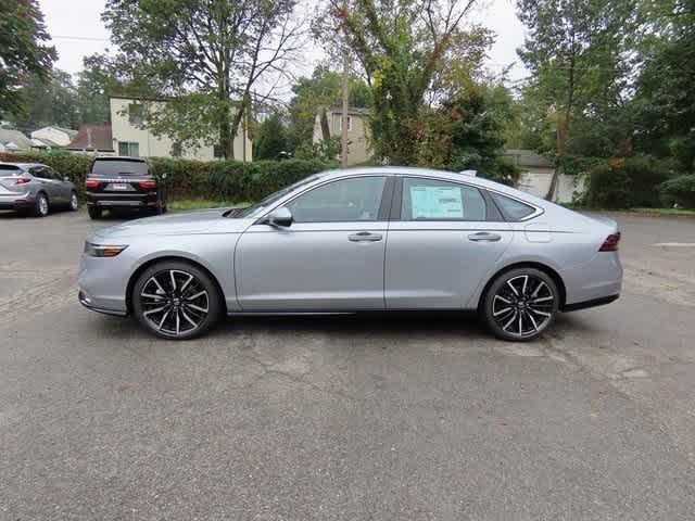 new 2024 Honda Accord Hybrid car, priced at $39,985