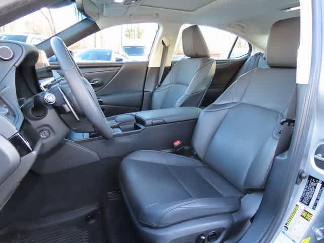 used 2022 Lexus ES 250 car, priced at $32,599