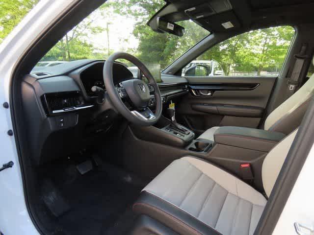 new 2026 Honda CR-V Hybrid car, priced at $44,155