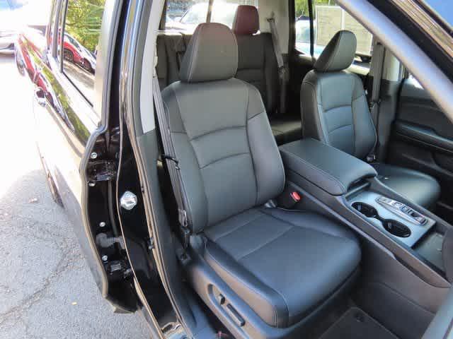 used 2024 Honda Ridgeline car, priced at $35,589