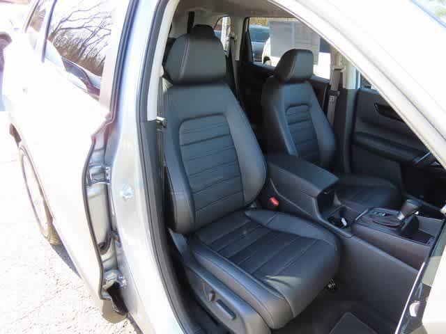 used 2025 Honda CR-V car, priced at $33,000