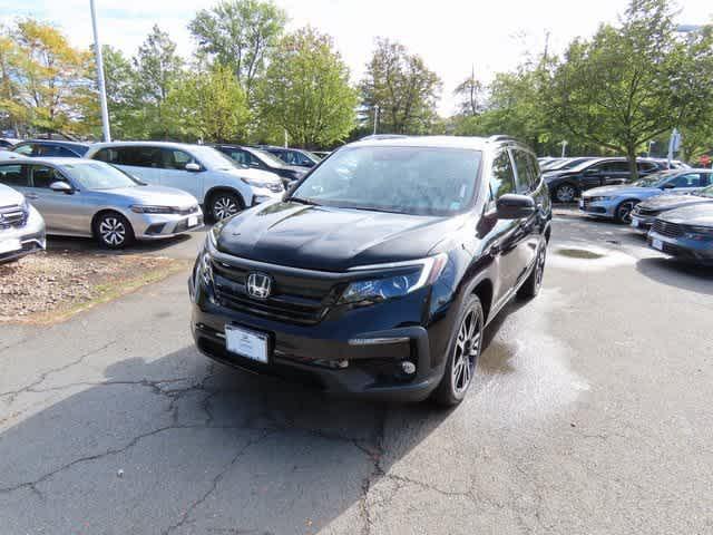 used 2022 Honda Pilot car, priced at $32,611