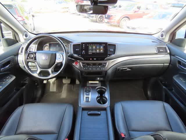 used 2022 Honda Pilot car, priced at $32,948