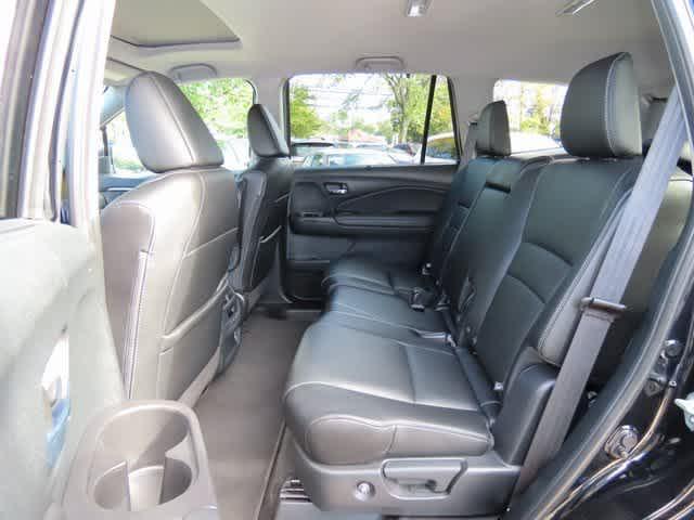 used 2022 Honda Pilot car, priced at $32,948
