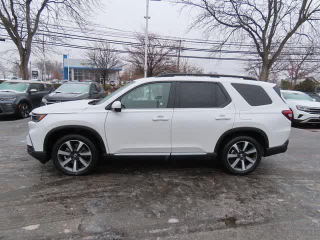 used 2025 Honda Pilot car, priced at $50,500