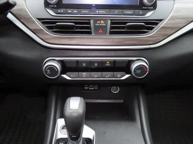 used 2025 Nissan Altima car, priced at $25,000