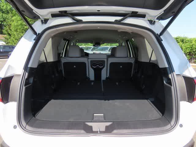 new 2025 Honda Pilot car, priced at $47,550