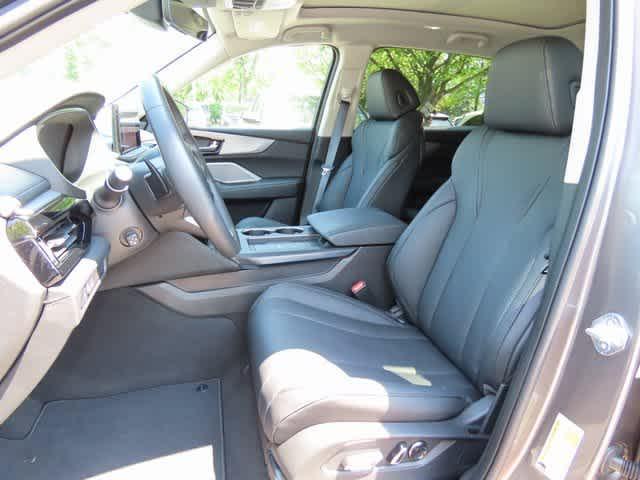 used 2025 Acura MDX car, priced at $47,300