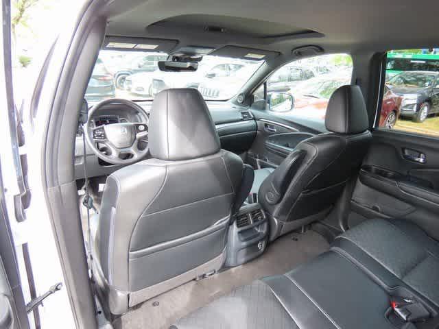 used 2021 Honda Passport car, priced at $31,599