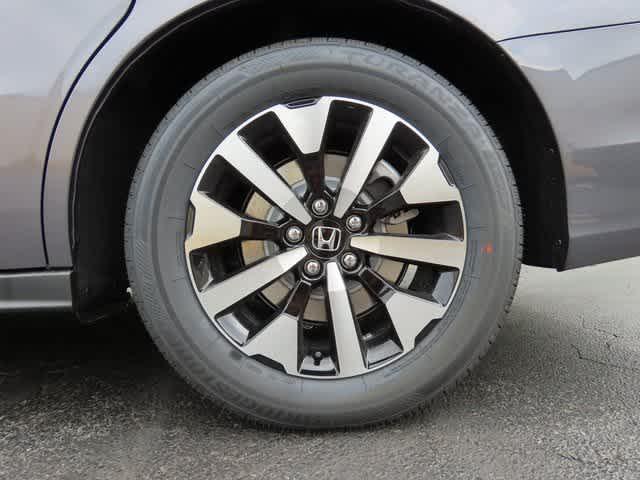 new 2026 Honda Odyssey car, priced at $44,290