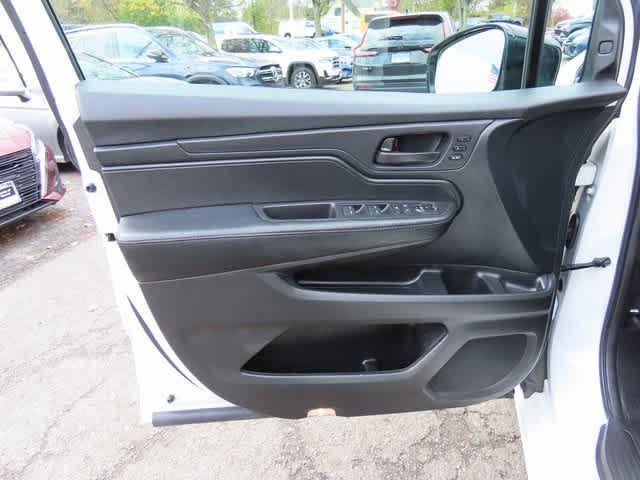 used 2023 Honda Odyssey car, priced at $32,554