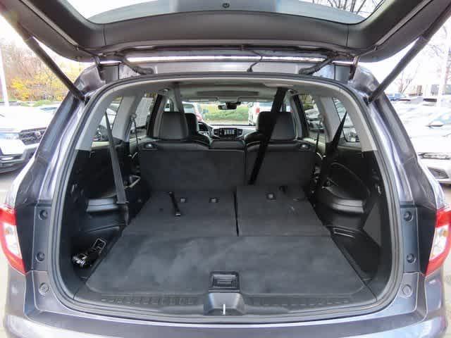 used 2021 Honda Pilot car, priced at $26,898