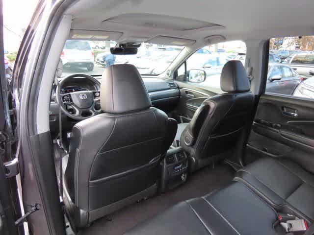 used 2021 Honda Pilot car, priced at $26,898