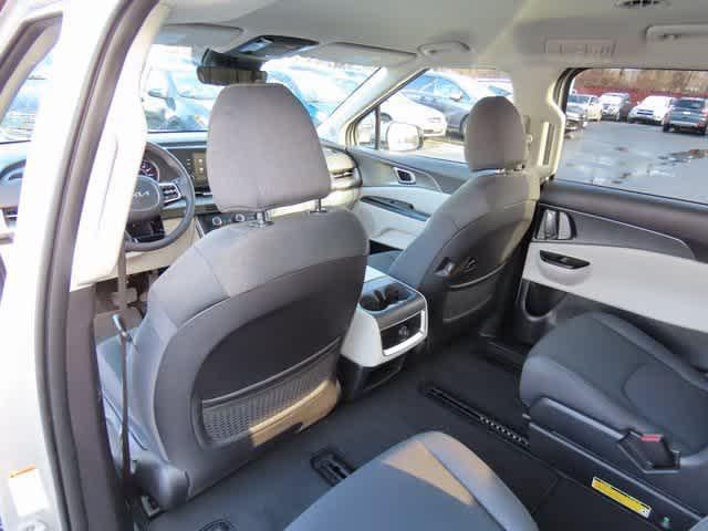 used 2023 Kia Carnival car, priced at $30,999