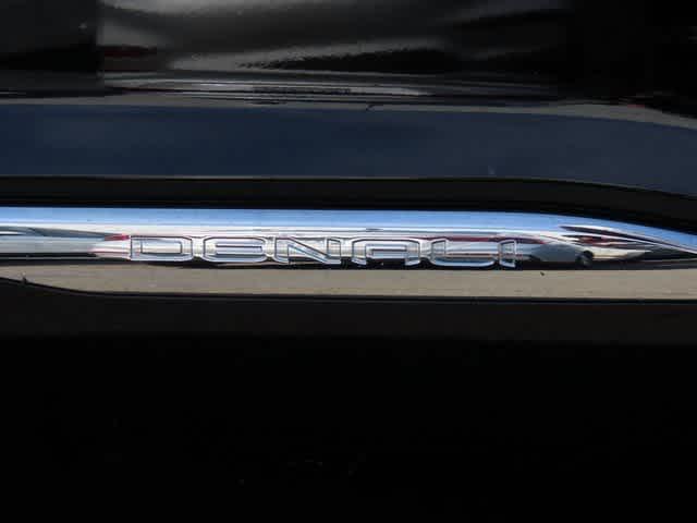 used 2022 GMC Acadia car, priced at $31,200