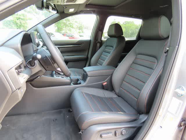 new 2026 Honda CR-V Hybrid car, priced at $41,675