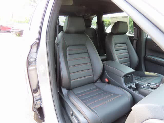 new 2026 Honda CR-V Hybrid car, priced at $41,675