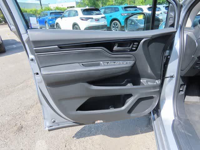new 2026 Honda Odyssey car, priced at $48,990
