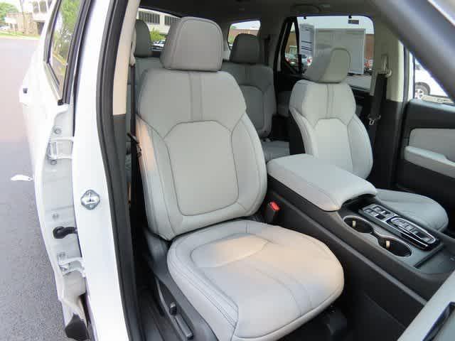 new 2025 Honda Pilot car, priced at $51,505