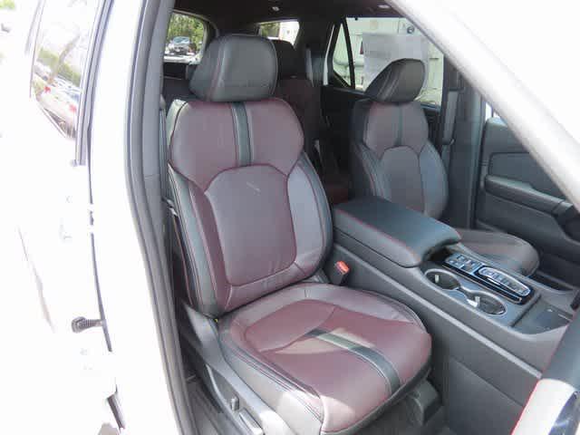 new 2025 Honda Pilot car, priced at $56,530