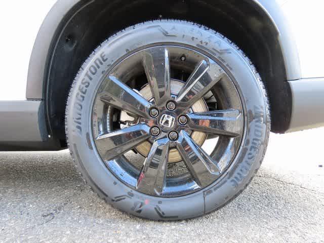 new 2025 Honda Pilot car, priced at $56,530