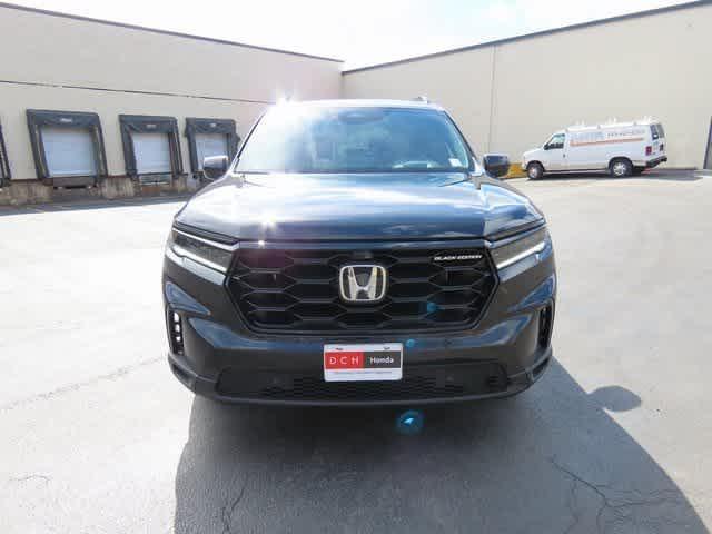 new 2025 Honda Pilot car, priced at $56,030