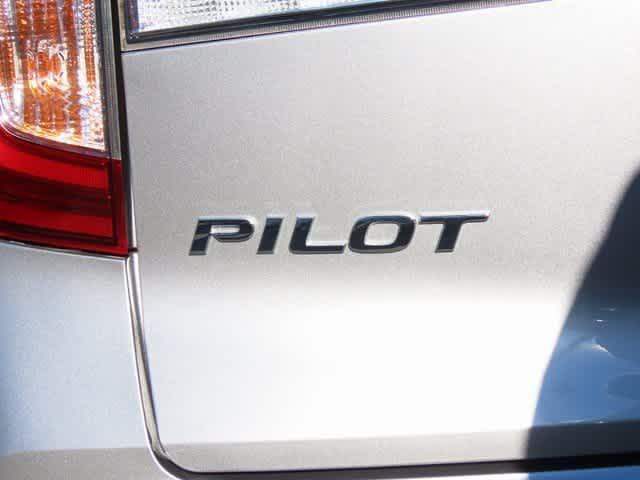 used 2021 Honda Pilot car, priced at $28,549