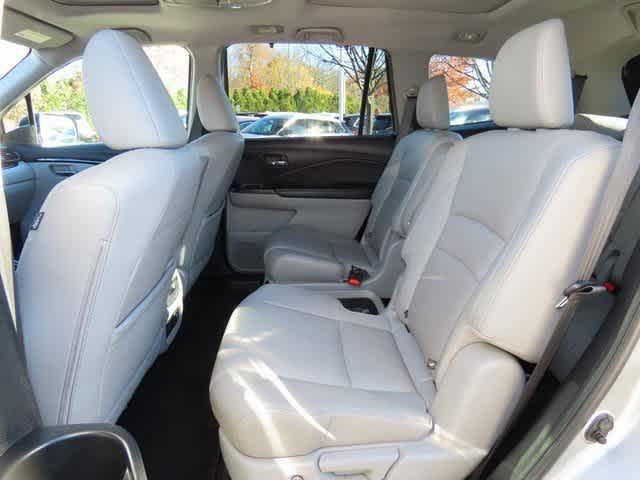 used 2021 Honda Pilot car, priced at $28,549