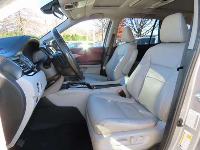 used 2021 Honda Pilot car, priced at $28,549