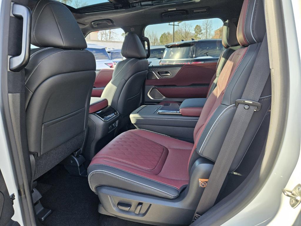 new 2025 INFINITI QX80 car, priced at $116,460