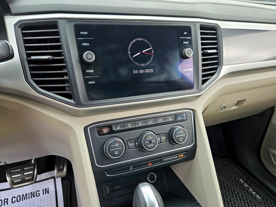 used 2021 Volkswagen Atlas car, priced at $24,999