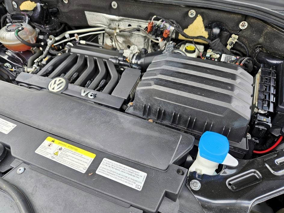 used 2021 Volkswagen Atlas car, priced at $24,999