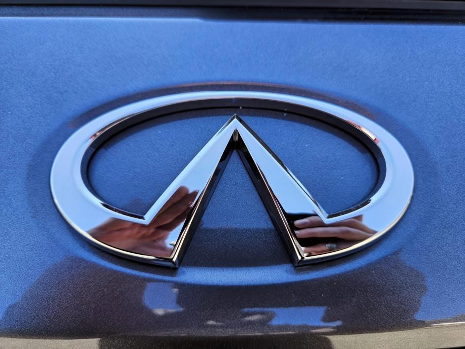 used 2025 INFINITI QX60 car