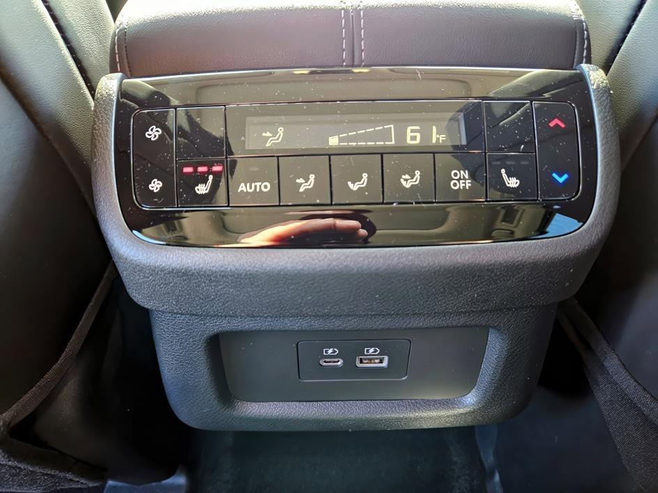 used 2025 INFINITI QX60 car