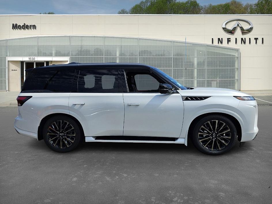 new 2026 INFINITI QX80 car, priced at $119,075