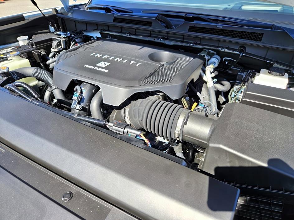 new 2026 INFINITI QX80 car, priced at $118,075
