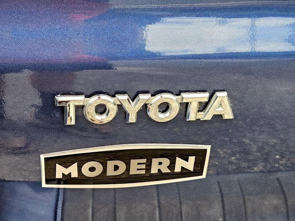 used 2005 Toyota 4Runner car, priced at $10,991