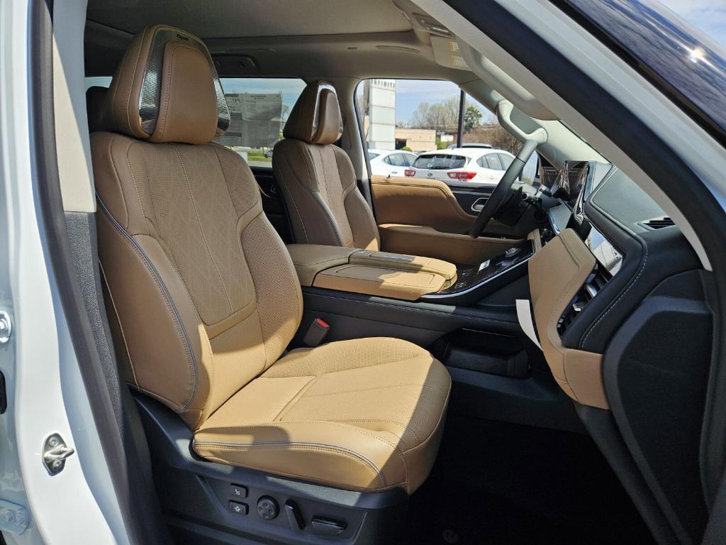 new 2025 INFINITI QX80 car, priced at $107,485