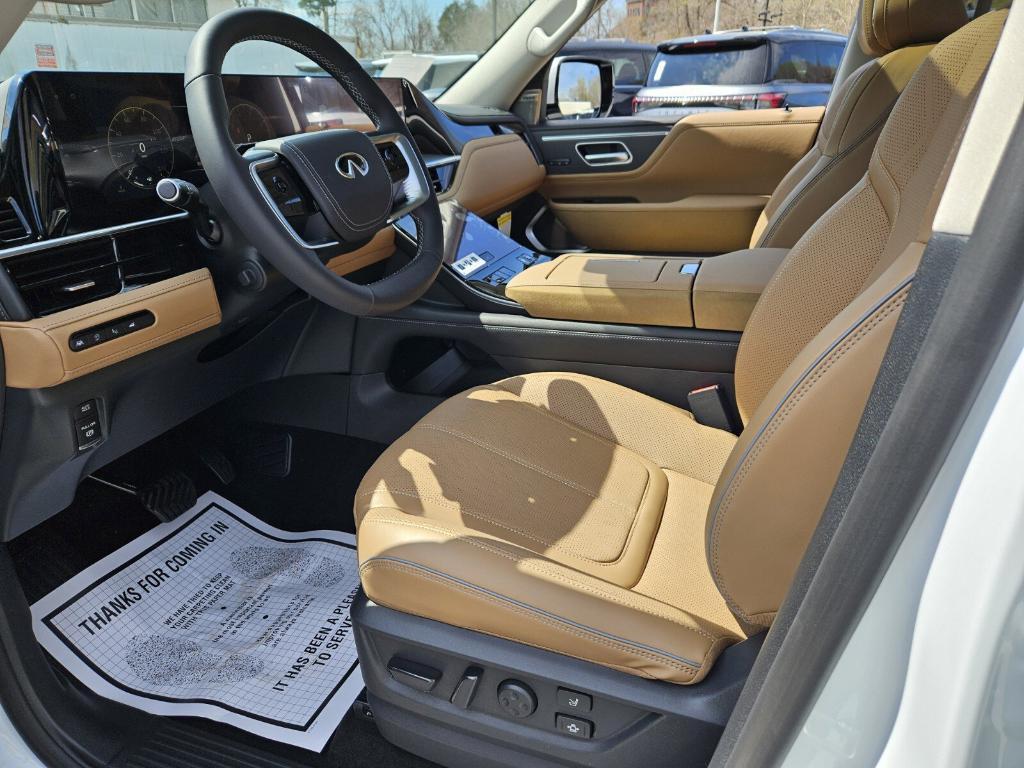 new 2025 INFINITI QX80 car, priced at $107,485