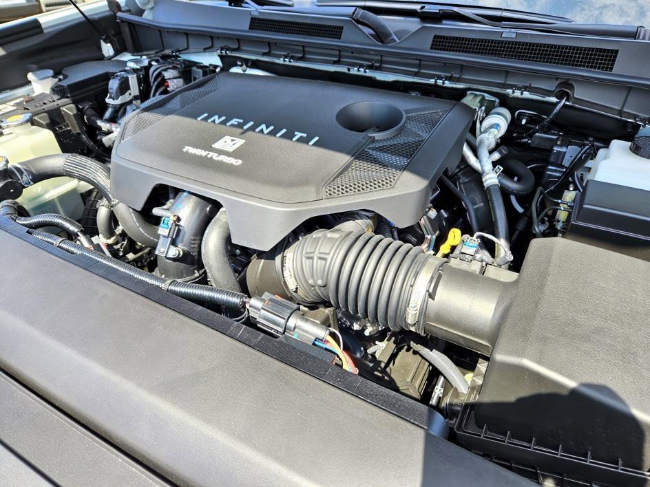 new 2025 INFINITI QX80 car, priced at $107,485