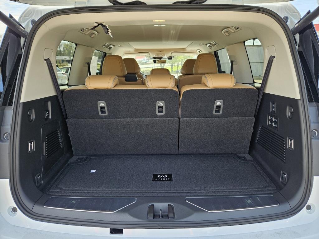 new 2025 INFINITI QX80 car, priced at $107,485