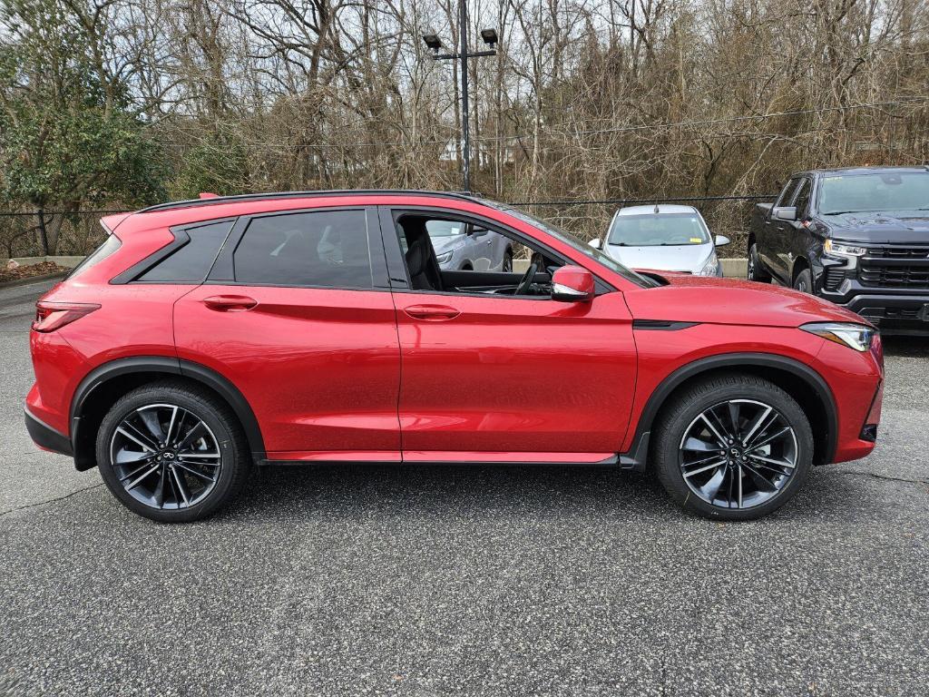 new 2025 INFINITI QX50 car, priced at $52,106